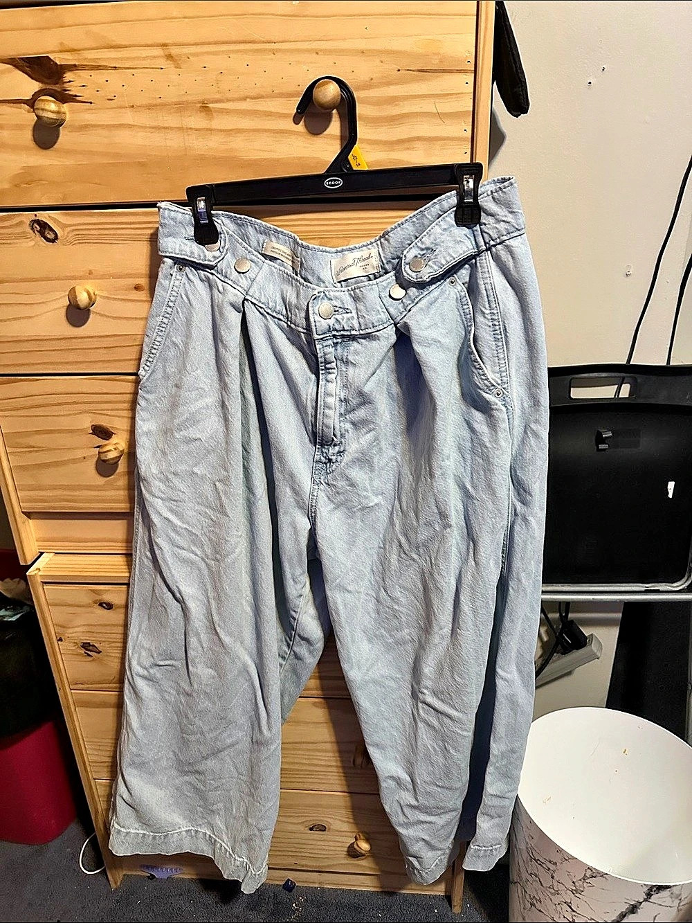 Wrangler Women's Relaxed Cropped Jeans in Blue Size 12R